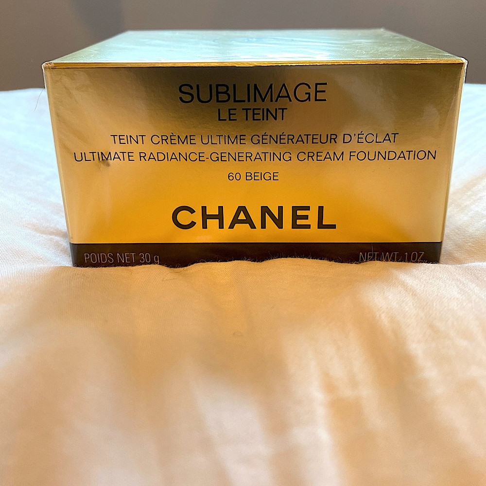 CHANEL SUBLIMAGE LE TEINT Ultimate Radiance